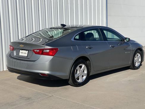 Used 2024 Chevrolet Malibu LS FWD image 5