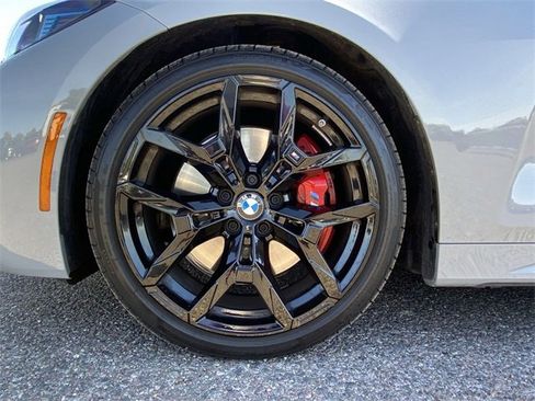 Certified 2025 BMW M440i Coupe w/ Shadowloine Package image 11