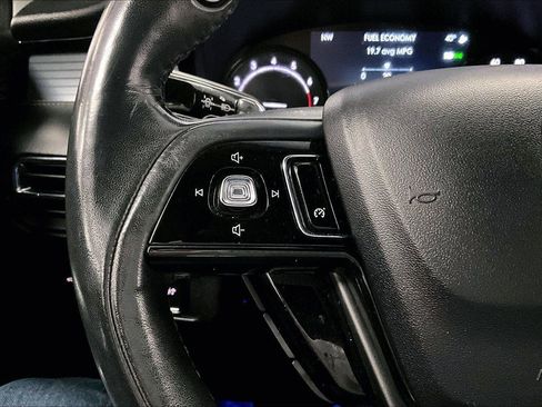 Used 2021 Lincoln Corsair AWD w/ Premium Package image 17