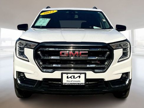 Used 2022 GMC Terrain AT4 w/ Infotainment Package II image 2