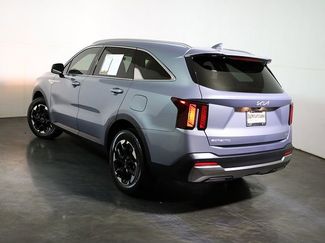 Used 2024 Kia Sorento S w/ Panoramic Sunroof Package AWD/4WD video 2
