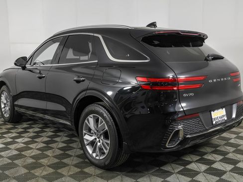 Used 2022 Genesis GV70 2.5T AWD/4WD image 19