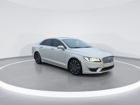Used 2020 Lincoln MKZ Reserve w/ Elements Package image 2
