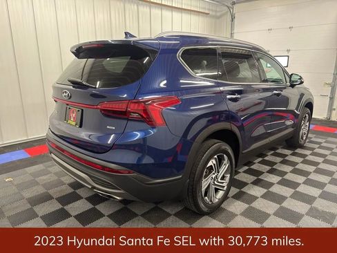 Used 2023 Hyundai Santa Fe SEL w/ Cargo Package AWD/4WD image 3