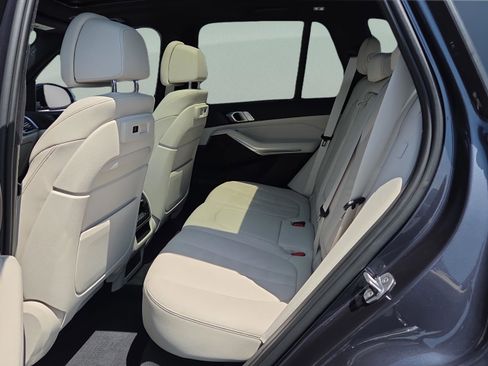 Used 2020 BMW X5 sDrive40i w/ Premium Package RWD image 11