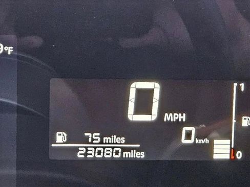 Used 2025 Nissan Kicks S AWD/4WD image 13