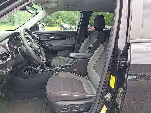 Certified 2023 Chevrolet TrailBlazer LT w/ Convenience Package AWD/4WD image 13