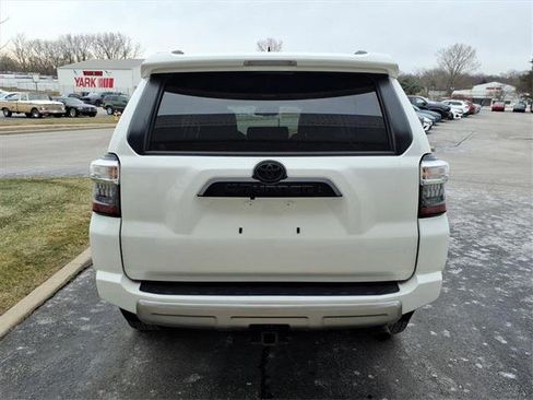 Certified 2023 Toyota 4Runner TRD Off-Road Premium image 23