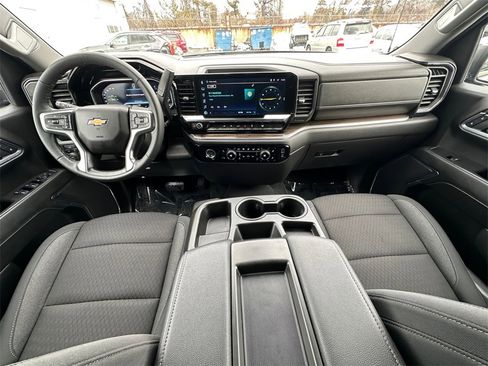 Used 2024 Chevrolet Silverado 1500 LT image 23