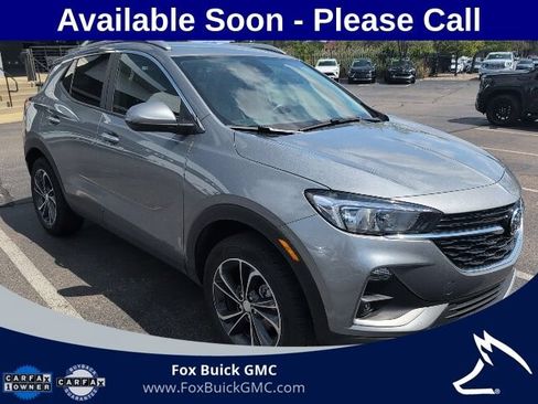 Used 2023 Buick Encore GX Select w/ Safety Package II AWD/4WD image 2
