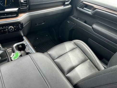 Used 2024 Chevrolet Silverado 1500 RST w/ Convenience Package II AWD/4WD image 15