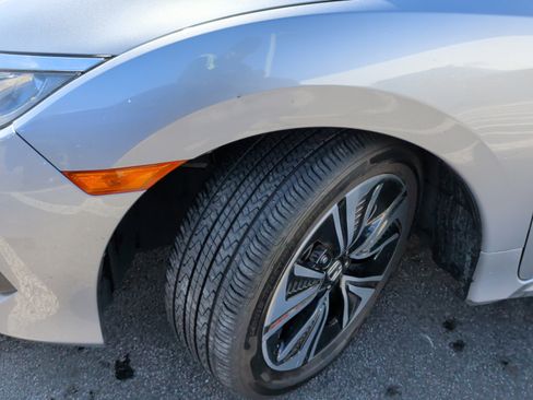 Used 2017 Honda Civic EX-L image 12