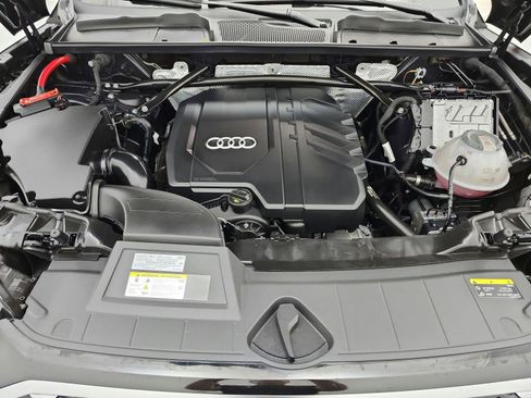 Used 2023 Audi Q5 2.0T Premium Plus w/ Premium Plus Package AWD/4WD image 16