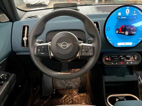 Used 2025 MINI Cooper Countryman SE image 8