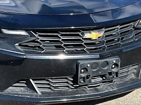 Used 2022 Chevrolet Camaro LT image 32