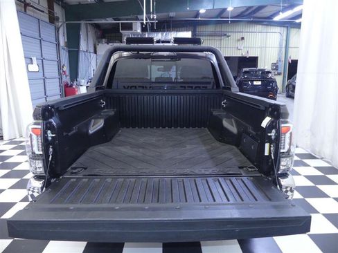 Used 2022 Toyota Tacoma SR5 AWD/4WD image 24