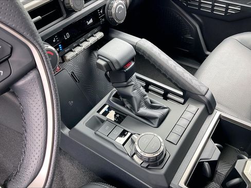 New 2026 Toyota 4Runner TRD Sport Premium AWD/4WD image 10
