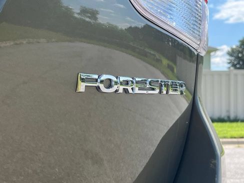 Used 2022 Subaru Forester Limited w/ Popular Package #3 AWD/4WD image 13