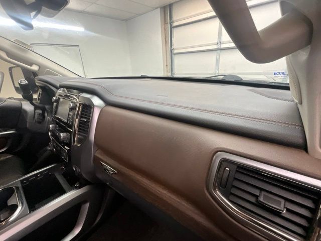 Used 2016 Nissan Titan Platinum Reserve AWD/4WD image 12
