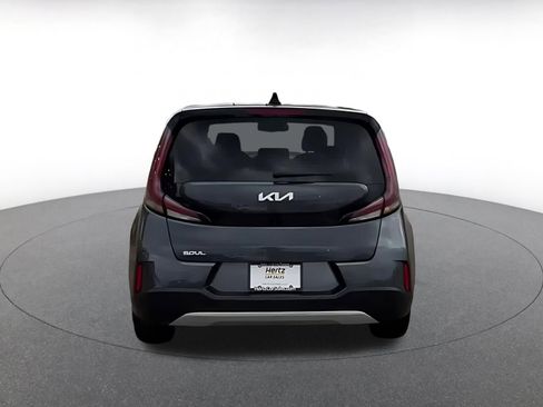 Used 2025 Kia Soul LX w/ LX Technology Package image 12