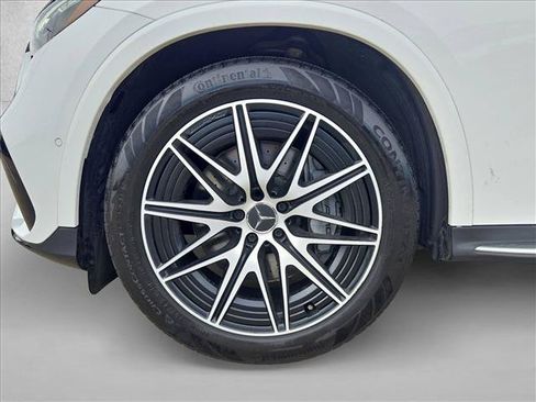 Used 2025 Mercedes-Benz GLC 43 AMG 4MATIC Coupe image 23