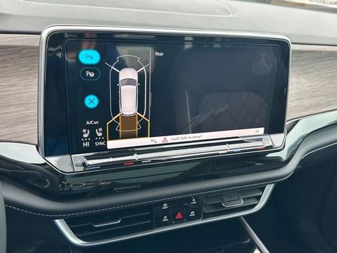 New 2026 Volkswagen Atlas SEL Premium R-Line image 37