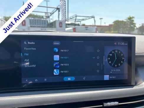 Used 2025 Hyundai Sonata SEL FWD image 23