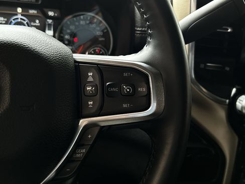 Used 2024 RAM 2500 Laramie w/ Safety Group AWD/4WD image 16