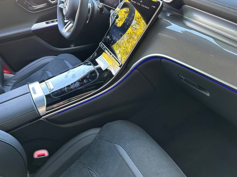 New 2025 Mercedes-Benz GLC 63 AMG S image 18