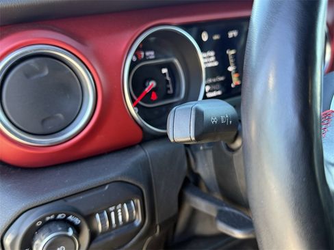 Used 2021 Jeep Wrangler Unlimited Rubicon image 19