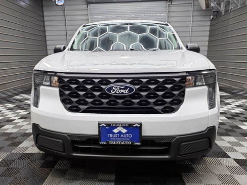Used 2025 Ford Maverick XL w/ Equipment Group 101A AWD/4WD image 4