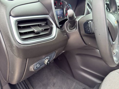 Used 2024 Chevrolet Equinox LT image 14