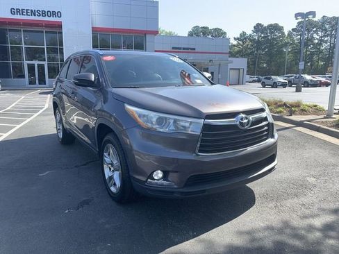 Certified 2016 Toyota Highlander Limited image 2