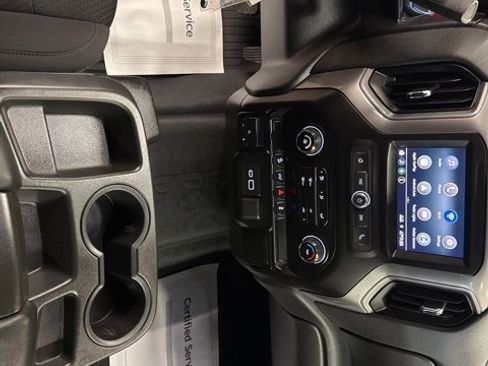 Used 2021 Chevrolet Silverado 1500 Custom Trail Boss image 18