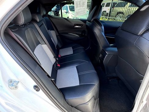 Used 2021 Toyota Corolla XSE FWD image 35