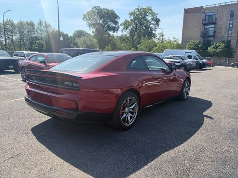 Used 2024 Dodge Charger Daytona Scat Pack w/ Plus Group AWD/4WD image 4