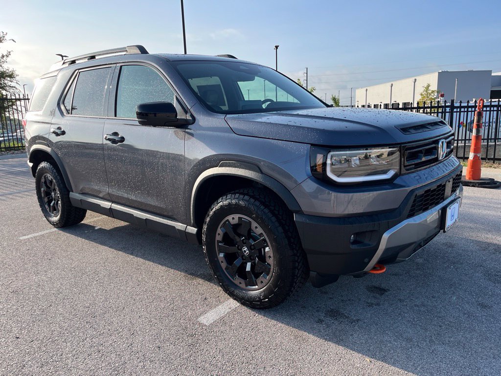 Used 2026 Honda Passport TrailSport Elite image 2
