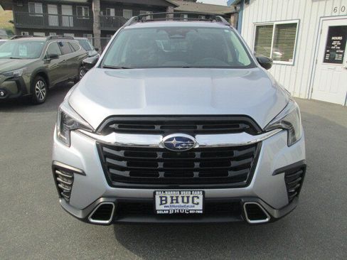 Used 2025 Subaru Ascent Touring w/ Popular Package #2 AWD/4WD image 2