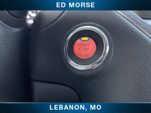 Used 2020 Nissan Pathfinder SL image 16