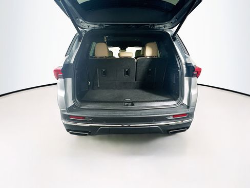 Used 2025 Buick Enclave Preferred image 31