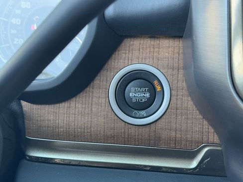 Used 2022 RAM 3500 Limited image 19