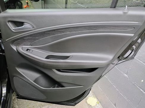 Used 2017 Buick Envision Premium image 65