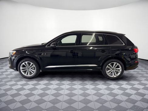 Used 2025 Audi Q7 3.0T Premium Plus AWD/4WD image 2