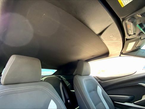 Used 2019 Chevrolet Camaro LT image 12