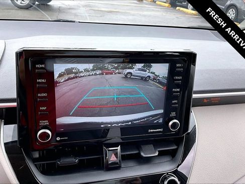 Used 2022 Toyota Corolla LE FWD image 14