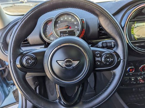 Used 2017 MINI Cooper Clubman S image 29