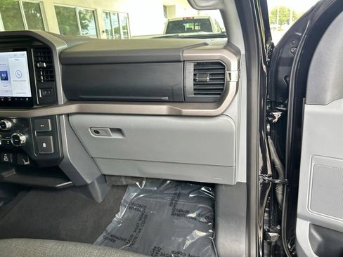 Used 2025 Ford F150 XLT w/ Equipment Group 301A Standard AWD/4WD image 27