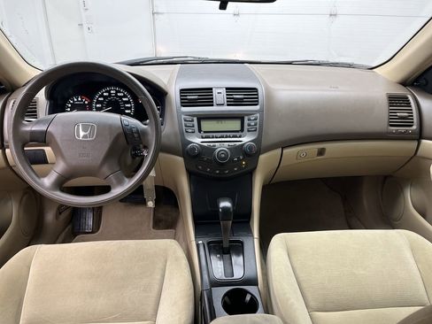 Used 2007 Honda Accord VP image 4