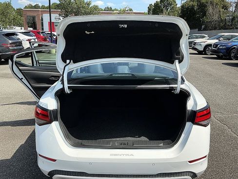 Certified 2024 Nissan Sentra SV FWD image 26