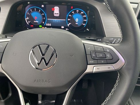 New 2026 Volkswagen Atlas Cross Sport SE image 20